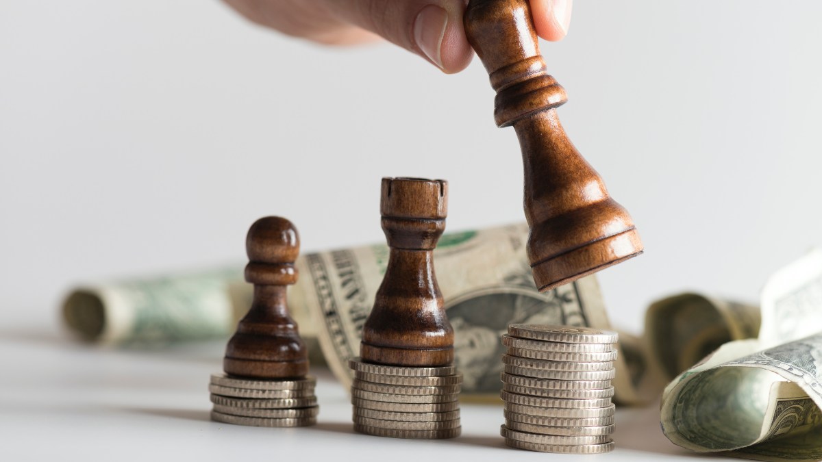 Financial & Risk Consulting – Strategies to Secure Your Business Future