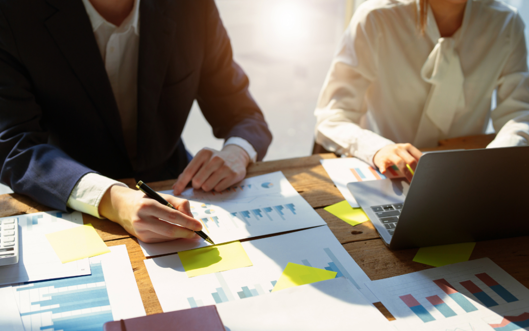 The Role of Legal & Regulatory Consulting in Business Growth & Risk Mitigation